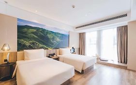 Atour Hotel Nanjing East Road The Bund